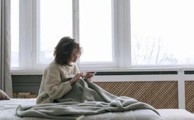 加导师微信一天赚500真的假的？别试了，绝对假的